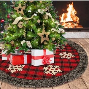 Festive Red Plaid Christmas Tree Skirt